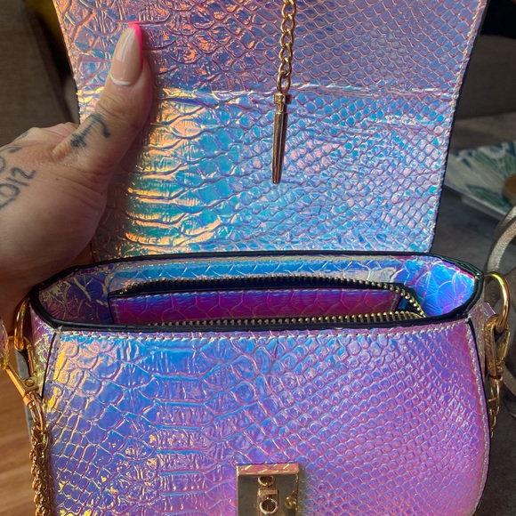 Unicorn colored mini crossbody purse - Picture 4 of 4